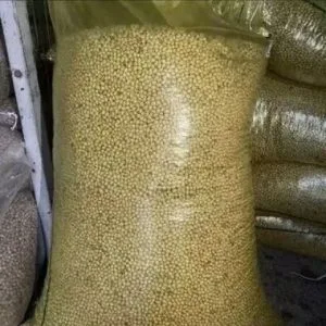 中小颗粒食用黄豆 做豆浆豆腐豆皮 食品级 25kg大包装
